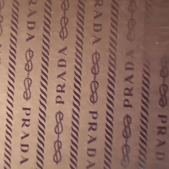 Prada shoe box - Picture 4 of 8